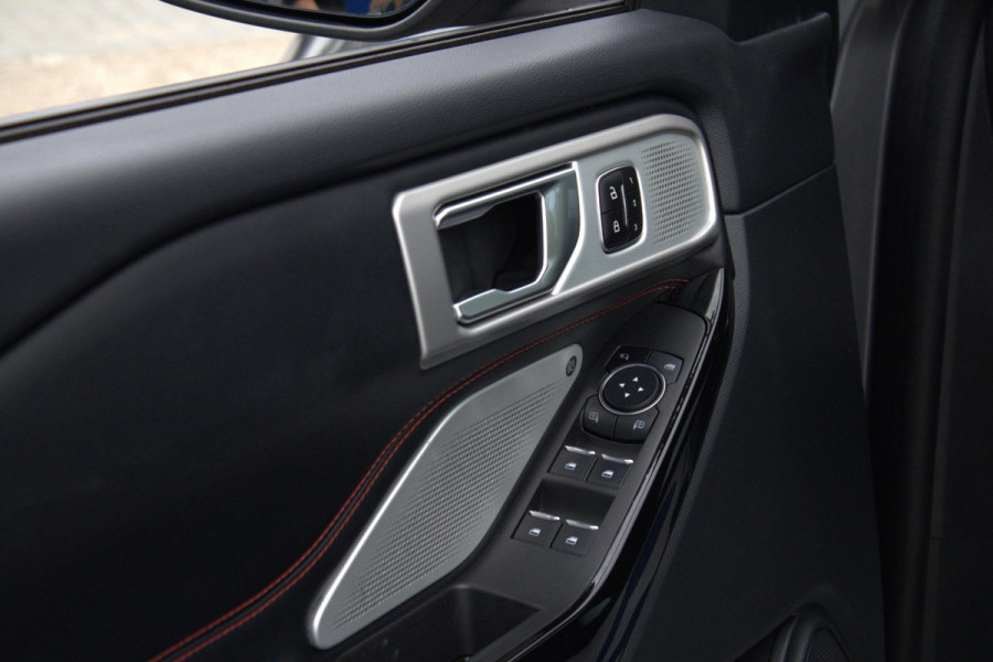 Ford Explorer 3.0 V6 EcoBoost PHEV ST-Line 457pk | Adaptieve Cruise | 2.500kg Trekgewicht | Afneembare Trekhaak | Winterpack | Full Led Ford Explorer 3.0 V6 EcoBoost PHEV ST-Line 457pk | Adaptieve Cruise | 2.500kg Trekgewicht | Afneembare Trekhaak | Winterpack | Full Led