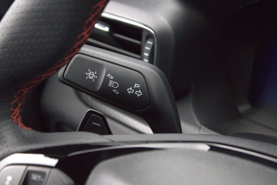 Ford Explorer 3.0 V6 EcoBoost PHEV ST-Line 457pk | Adaptieve Cruise | 2.500kg Trekgewicht | Afneembare Trekhaak | Winterpack | Full Led Ford Explorer 3.0 V6 EcoBoost PHEV ST-Line 457pk | Adaptieve Cruise | 2.500kg Trekgewicht | Afneembare Trekhaak | Winterpack | Full Led