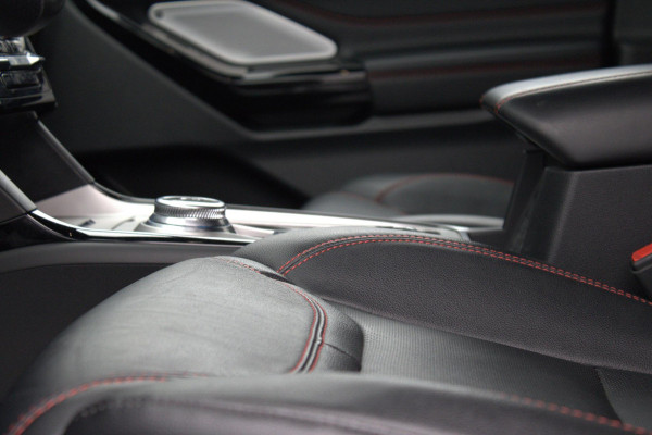 Ford Explorer 3.0 V6 EcoBoost PHEV ST-Line 457pk | Adaptieve Cruise | 2.500kg Trekgewicht | Afneembare Trekhaak | Winterpack | Full Led Ford Explorer 3.0 V6 EcoBoost PHEV ST-Line 457pk | Adaptieve Cruise | 2.500kg Trekgewicht | Afneembare Trekhaak | Winterpack | Full Led