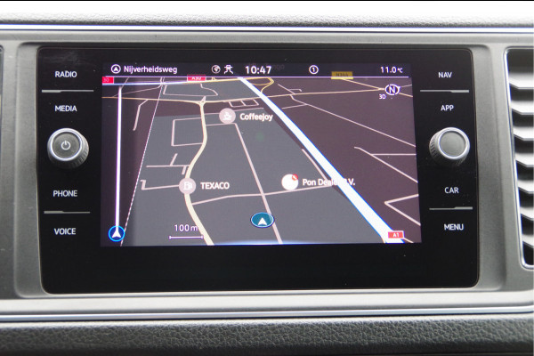 Volkswagen Crafter 35 2.0 TDI L3H2 177PK AUT. LED, TREKHAAK, LEDER, ADAPT. CRUISE, CAMERA, STUUR VERWARMING, VOORRUIT VERWARMING, GLASSLOOK, NL AUT Volkswagen Crafter 35 2.0 TDI L3H2 177PK AUT. LED, TREKHAAK, LEDER, ADAPT. CRUISE, CAMERA, STUUR VERWARMING, VOORRUIT VERWARMING, GLASSLOOK, NL AUT