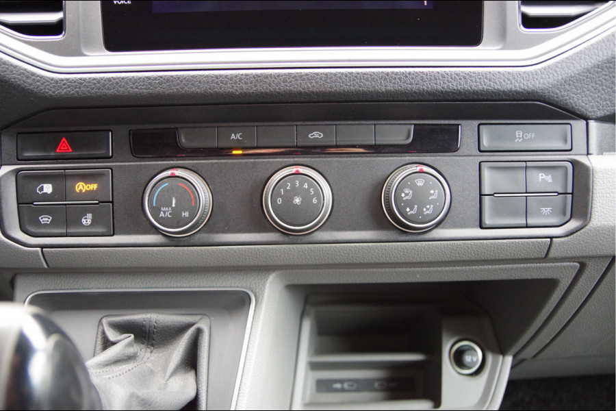 Volkswagen Crafter 35 2.0 TDI L3H2 177PK AUT. LED, TREKHAAK, LEDER, ADAPT. CRUISE, CAMERA, STUUR VERWARMING, VOORRUIT VERWARMING, GLASSLOOK, NL AUT Volkswagen Crafter 35 2.0 TDI L3H2 177PK AUT. LED, TREKHAAK, LEDER, ADAPT. CRUISE, CAMERA, STUUR VERWARMING, VOORRUIT VERWARMING, GLASSLOOK, NL AUT