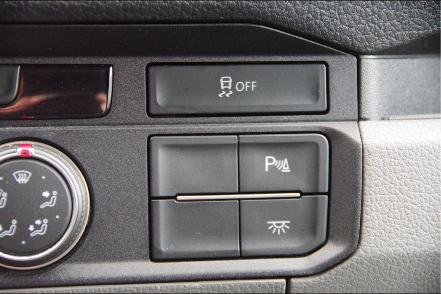 Volkswagen Crafter 35 2.0 TDI L3H2 177PK AUT. LED, TREKHAAK, LEDER, ADAPT. CRUISE, CAMERA, STUUR VERWARMING, VOORRUIT VERWARMING, GLASSLOOK, NL AUT Volkswagen Crafter 35 2.0 TDI L3H2 177PK AUT. LED, TREKHAAK, LEDER, ADAPT. CRUISE, CAMERA, STUUR VERWARMING, VOORRUIT VERWARMING, GLASSLOOK, NL AUT