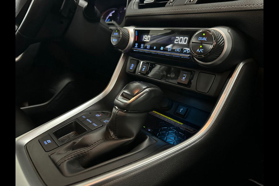 Toyota RAV4 2.5 Hybrid Executive 360 cam / Pano/ Leer/