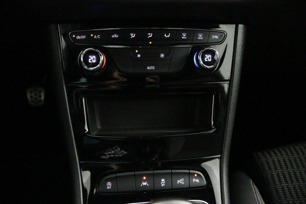 Opel Astra Sports Tourer 1.2 Elegance*NAVI*ECC*CRUISE*HAAK*CAMERA*CARPLAY* Opel Astra Sports Tourer 1.2 Elegance*NAVI*ECC*CRUISE*HAAK*CAMERA*CARPLAY*