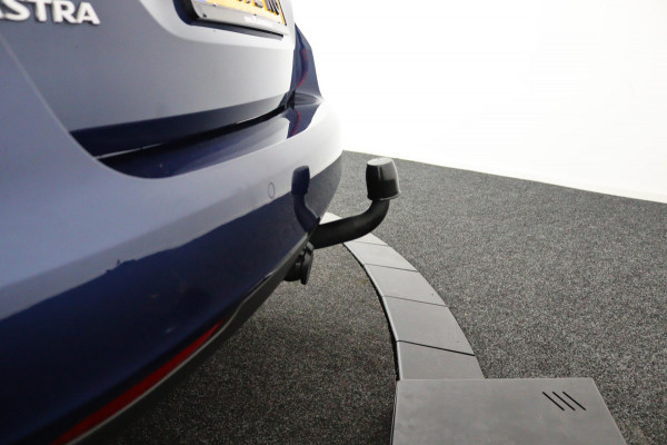 Opel Astra Sports Tourer 1.2 Elegance*NAVI*ECC*CRUISE*HAAK*CAMERA*CARPLAY* Opel Astra Sports Tourer 1.2 Elegance*NAVI*ECC*CRUISE*HAAK*CAMERA*CARPLAY*