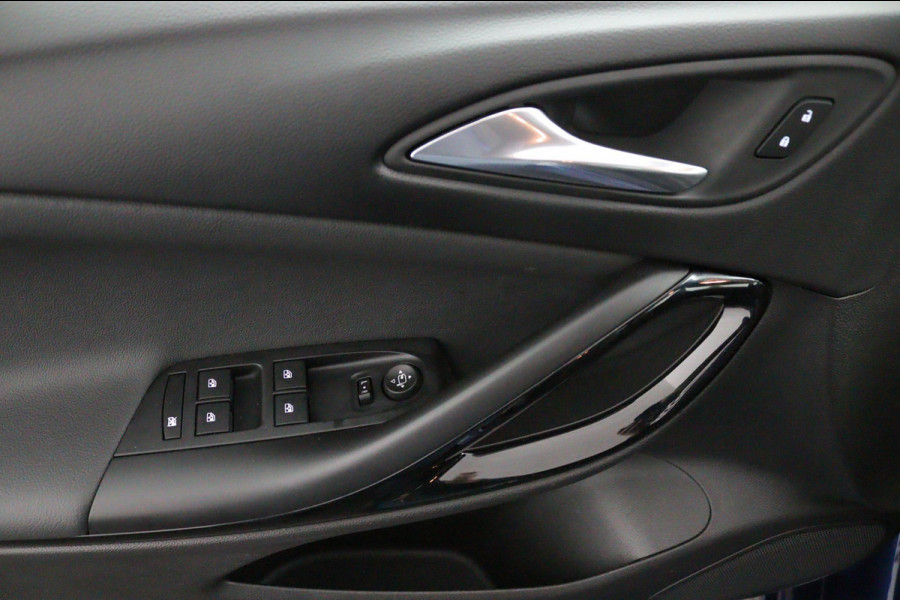 Opel Astra Sports Tourer 1.2 Elegance*NAVI*ECC*CRUISE*HAAK*CAMERA*CARPLAY* Opel Astra Sports Tourer 1.2 Elegance*NAVI*ECC*CRUISE*HAAK*CAMERA*CARPLAY*