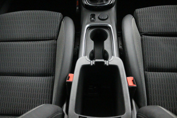 Opel Astra Sports Tourer 1.2 Elegance*NAVI*ECC*CRUISE*HAAK*CAMERA*CARPLAY* Opel Astra Sports Tourer 1.2 Elegance*NAVI*ECC*CRUISE*HAAK*CAMERA*CARPLAY*