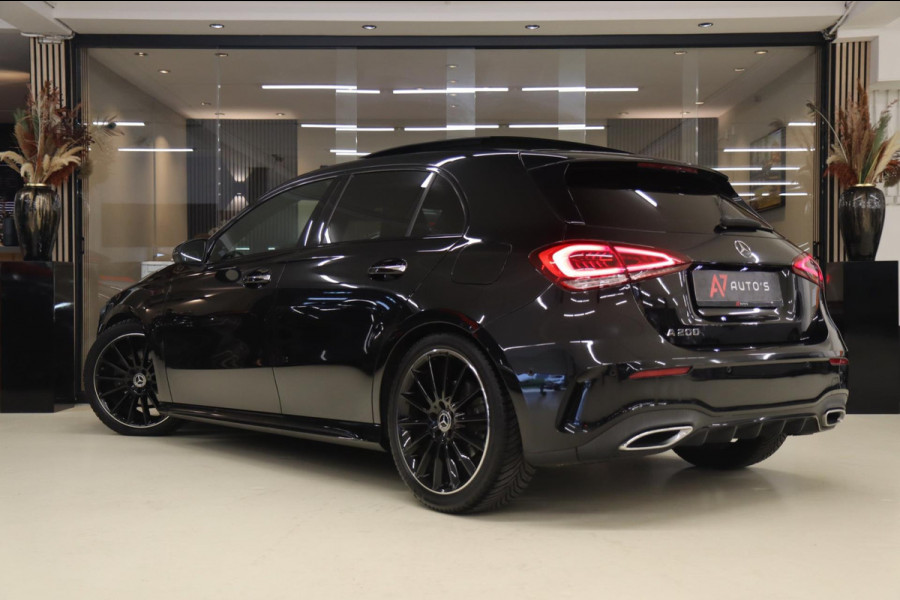 Mercedes-Benz A-Klasse 200 AMG PANO/NAP/MEMORY/KEYLES/BURM/CAM/VOL Mercedes-Benz A-Klasse 200 AMG PANO/NAP/MEMORY/KEYLES/BURM/CAM/VOL