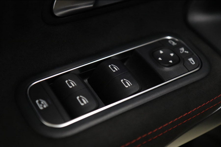 Mercedes-Benz A-Klasse 200 AMG PANO/NAP/MEMORY/KEYLES/BURM/CAM/VOL Mercedes-Benz A-Klasse 200 AMG PANO/NAP/MEMORY/KEYLES/BURM/CAM/VOL