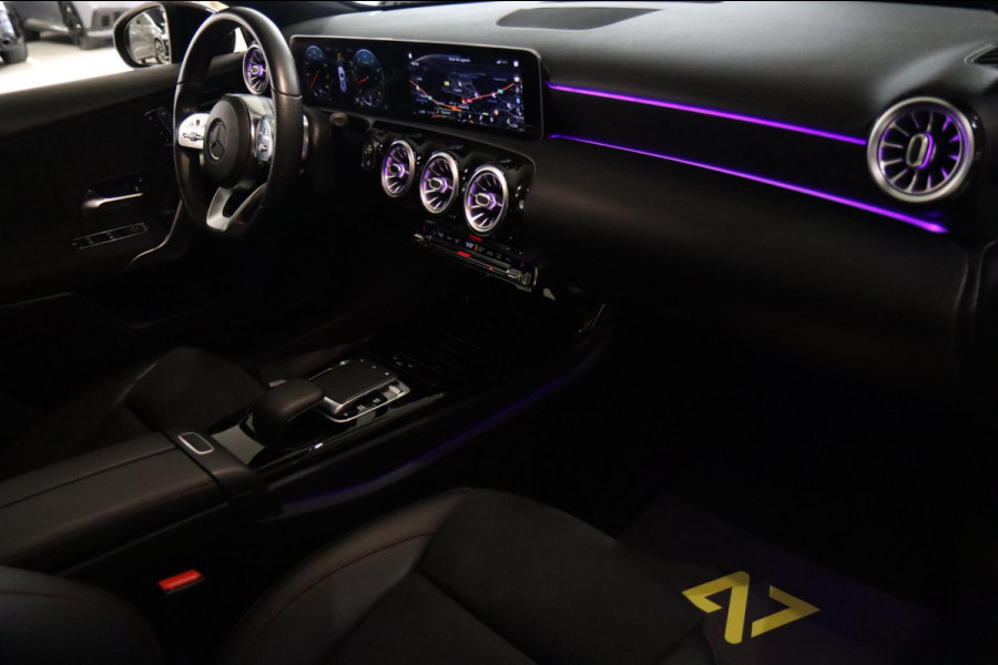 Mercedes-Benz A-Klasse 200 AMG PANO/NAP/MEMORY/KEYLES/BURM/CAM/VOL Mercedes-Benz A-Klasse 200 AMG PANO/NAP/MEMORY/KEYLES/BURM/CAM/VOL