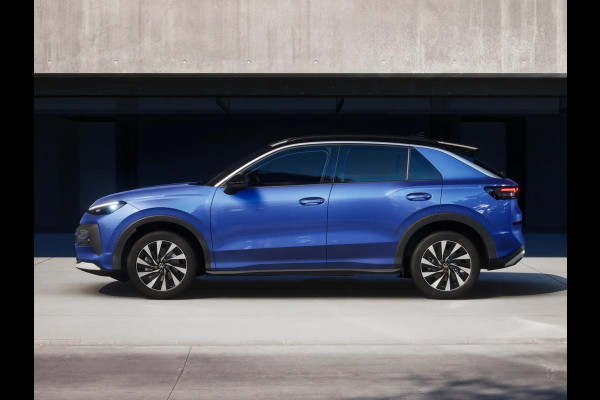 Volkswagen T-Roc Life First Edition 1.5 eTSI 85 kW / 116 PK SUV 7 v | Comfort Pakket | Zwart dak Volkswagen T-Roc Life First Edition 1.5 eTSI 85 kW / 116 PK SUV 7 v | Comfort Pakket | Zwart dak