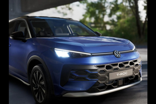 Volkswagen T-Roc Life First Edition 1.5 eTSI 85 kW / 116 PK SUV 7 v | Comfort Pakket | Zwart dak Volkswagen T-Roc Life First Edition 1.5 eTSI 85 kW / 116 PK SUV 7 v | Comfort Pakket | Zwart dak