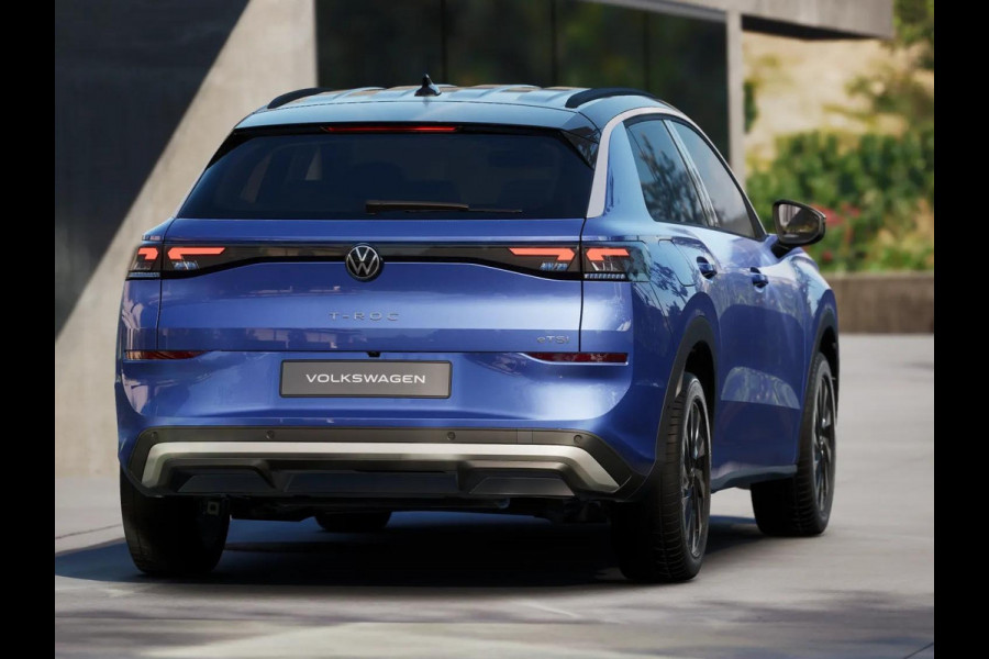 Volkswagen T-Roc Life First Edition 1.5 eTSI 85 kW / 116 PK SUV 7 v | Comfort Pakket | Zwart dak Volkswagen T-Roc Life First Edition 1.5 eTSI 85 kW / 116 PK SUV 7 v | Comfort Pakket | Zwart dak