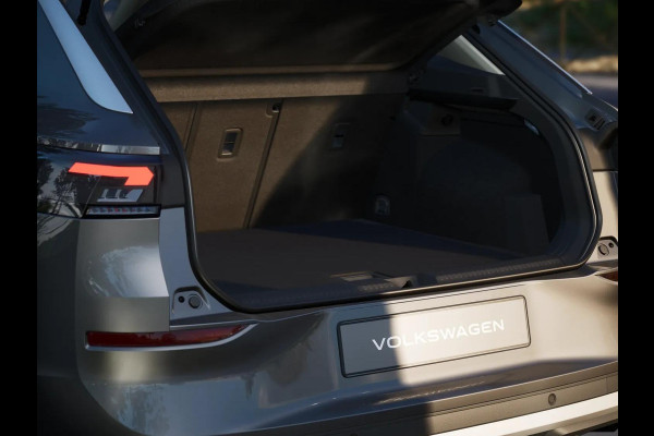 Volkswagen T-Roc Life First Edition 1.5 eTSI 85 kW / 116 PK SUV 7 v | Comfort Pakket Volkswagen T-Roc Life First Edition 1.5 eTSI 85 kW / 116 PK SUV 7 v | Comfort Pakket