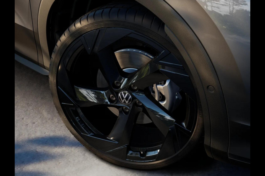 Volkswagen T-Roc R-Line First Edition 1.5 eTSI 110 kW / 150 PK SUV | Panoramaschuif-kanteldak | Assistance Pakket | Trekhaak | Black Style Pakket | Koplampverlichting matrix-led (IQ.LIGHT) | Elek. achterklep | Zwart dak Volkswagen T-Roc R-Line First Edition 1.5 eTSI 110 kW / 150 PK SUV | Panoramaschuif-kanteldak | Assistance Pakket | Trekhaak | Black Style Pakket | Koplampverlichting matrix-led (IQ.LIGHT) | Elek. achterklep | Zwart dak