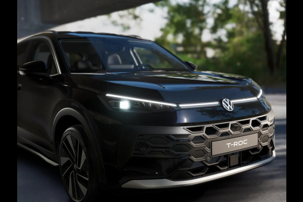 Volkswagen T-Roc Style First Edition 1.5 eTSI 85 kW / 116 PK SUV 7 | Assistance Pakket | Trekhaak | Elek. achterklep |  Velgen 'Vancouver', 19 inch lichtmetaal Volkswagen T-Roc Style First Edition 1.5 eTSI 85 kW / 116 PK SUV 7 | Assistance Pakket | Trekhaak | Elek. achterklep |  Velgen 'Vancouver', 19 inch lichtmetaal