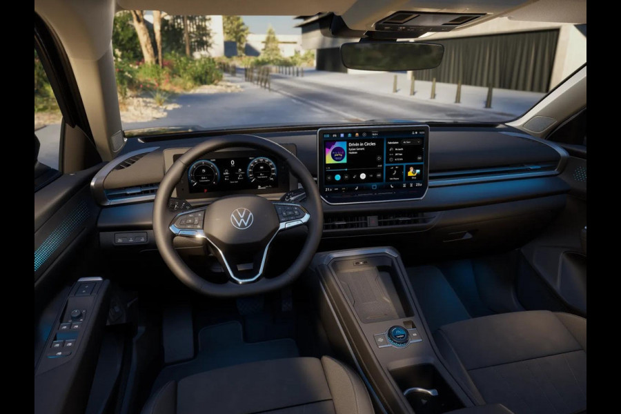 Volkswagen T-Roc Style First Edition 1.5 eTSI 85 kW / 116 PK SUV 7 | Assistance Pakket | Trekhaak | Elek. achterklep |  Velgen 'Vancouver', 19 inch lichtmetaal Volkswagen T-Roc Style First Edition 1.5 eTSI 85 kW / 116 PK SUV 7 | Assistance Pakket | Trekhaak | Elek. achterklep |  Velgen 'Vancouver', 19 inch lichtmetaal