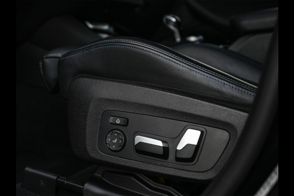 BMW X3 xDrive30e HIGH EXECUTIVE | M-SPORT | PERFORMANCE SEATS | FULL-STYLING | PANORAMADAK | HEAD-UP | HARMAN/KARDON | AMBIANCE INTERIE BMW X3 xDrive30e HIGH EXECUTIVE | M-SPORT | PERFORMANCE SEATS | FULL-STYLING | PANORAMADAK | HEAD-UP | HARMAN/KARDON | AMBIANCE INTERIE