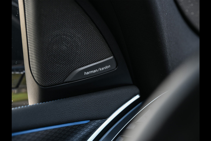 BMW X3 xDrive30e HIGH EXECUTIVE | M-SPORT | PERFORMANCE SEATS | FULL-STYLING | PANORAMADAK | HEAD-UP | HARMAN/KARDON | AMBIANCE INTERIE BMW X3 xDrive30e HIGH EXECUTIVE | M-SPORT | PERFORMANCE SEATS | FULL-STYLING | PANORAMADAK | HEAD-UP | HARMAN/KARDON | AMBIANCE INTERIE