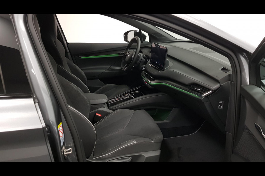 Škoda ENYAQ iV 80 Sportline Navigatie Climate pack LED Extra Getint glas  Lichtmetalen Velgen Škoda ENYAQ iV 80 Sportline Navigatie Climate pack LED Extra Getint glas  Lichtmetalen Velgen
