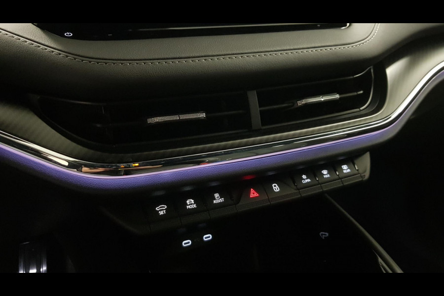 Škoda ENYAQ iV 80 Sportline Navigatie Climate pack LED Extra Getint glas  Lichtmetalen Velgen Škoda ENYAQ iV 80 Sportline Navigatie Climate pack LED Extra Getint glas  Lichtmetalen Velgen