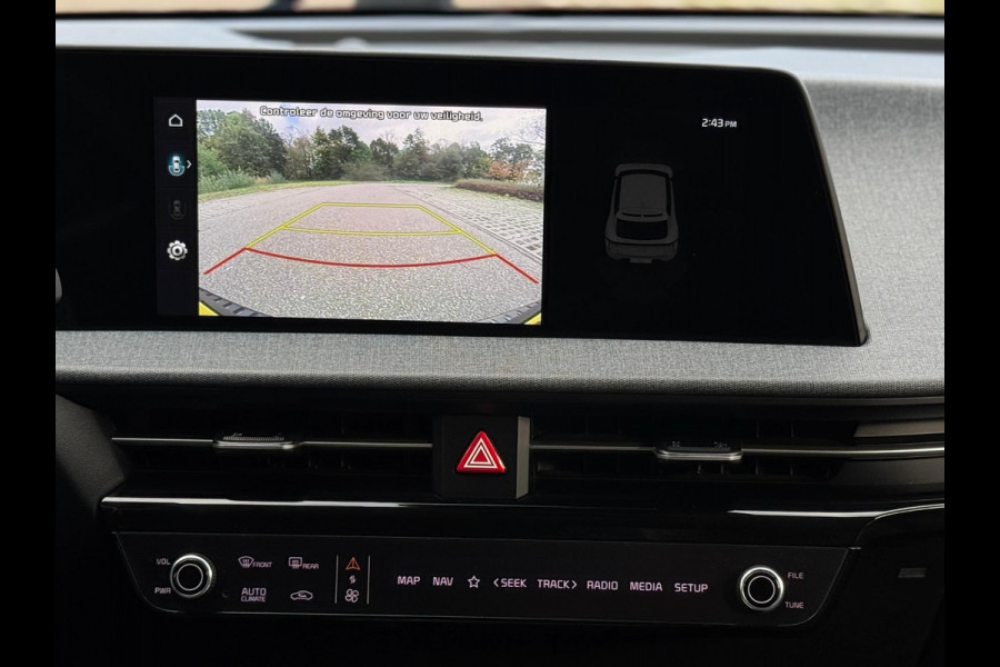 Kia Ev6 Air AUTOMAAT 58 kWh, 1 e eigenaar, SOH 96,3 %, achteruitrijcamera, luxe uitvoering,Origineel Nederlandse auto met nap Kia Ev6 Air AUTOMAAT 58 kWh, 1 e eigenaar, SOH 96,3 %, achteruitrijcamera, luxe uitvoering,Origineel Nederlandse auto met nap