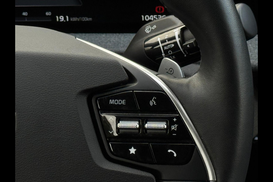 Kia Ev6 Air AUTOMAAT 58 kWh, 1 e eigenaar, SOH 96,3 %, achteruitrijcamera, luxe uitvoering,Origineel Nederlandse auto met nap Kia Ev6 Air AUTOMAAT 58 kWh, 1 e eigenaar, SOH 96,3 %, achteruitrijcamera, luxe uitvoering,Origineel Nederlandse auto met nap