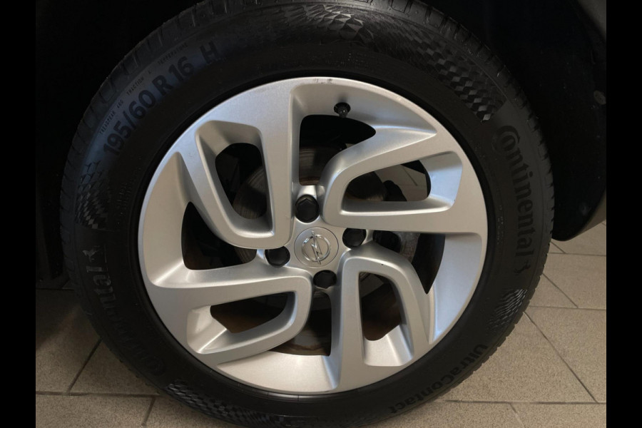 Opel Crossland X 1.2 Innovation AIRCO CLIMA NAVI CRUISE BLUETOOTH APPLE CARPLAY PDC VELGEN NETTE AUTO Opel Crossland X 1.2 Innovation AIRCO CLIMA NAVI CRUISE BLUETOOTH APPLE CARPLAY PDC VELGEN NETTE AUTO