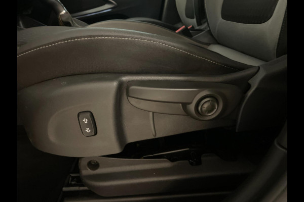 Opel Crossland X 1.2 Innovation AIRCO CLIMA NAVI CRUISE BLUETOOTH APPLE CARPLAY PDC VELGEN NETTE AUTO Opel Crossland X 1.2 Innovation AIRCO CLIMA NAVI CRUISE BLUETOOTH APPLE CARPLAY PDC VELGEN NETTE AUTO