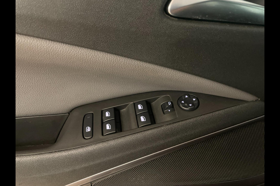 Opel Crossland X 1.2 Innovation AIRCO CLIMA NAVI CRUISE BLUETOOTH APPLE CARPLAY PDC VELGEN NETTE AUTO Opel Crossland X 1.2 Innovation AIRCO CLIMA NAVI CRUISE BLUETOOTH APPLE CARPLAY PDC VELGEN NETTE AUTO