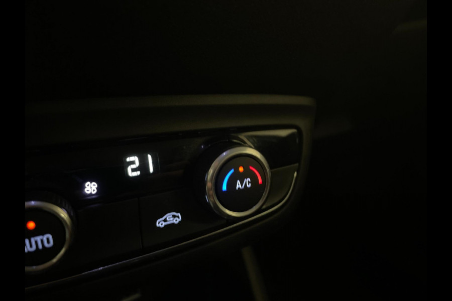 Opel Crossland X 1.2 Innovation AIRCO CLIMA NAVI CRUISE BLUETOOTH APPLE CARPLAY PDC VELGEN NETTE AUTO Opel Crossland X 1.2 Innovation AIRCO CLIMA NAVI CRUISE BLUETOOTH APPLE CARPLAY PDC VELGEN NETTE AUTO