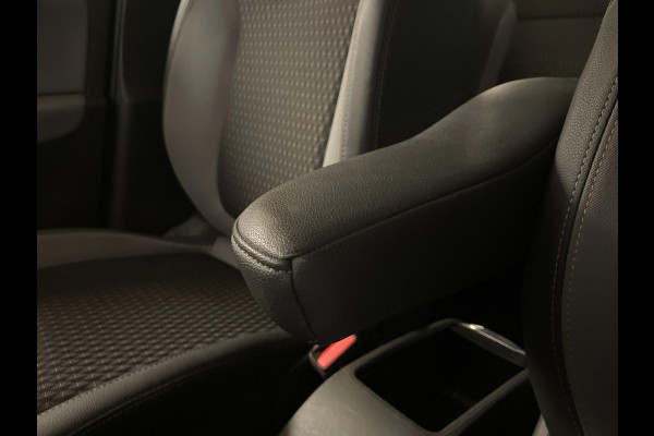 Opel Crossland X 1.2 Innovation AIRCO CLIMA NAVI CRUISE BLUETOOTH APPLE CARPLAY PDC VELGEN NETTE AUTO Opel Crossland X 1.2 Innovation AIRCO CLIMA NAVI CRUISE BLUETOOTH APPLE CARPLAY PDC VELGEN NETTE AUTO