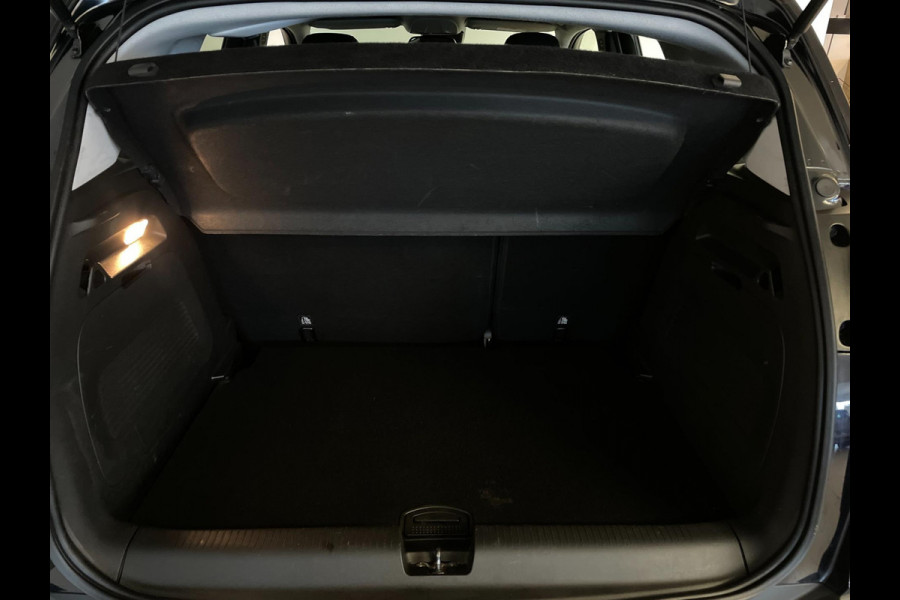 Opel Crossland X 1.2 Innovation AIRCO CLIMA NAVI CRUISE BLUETOOTH APPLE CARPLAY PDC VELGEN NETTE AUTO Opel Crossland X 1.2 Innovation AIRCO CLIMA NAVI CRUISE BLUETOOTH APPLE CARPLAY PDC VELGEN NETTE AUTO