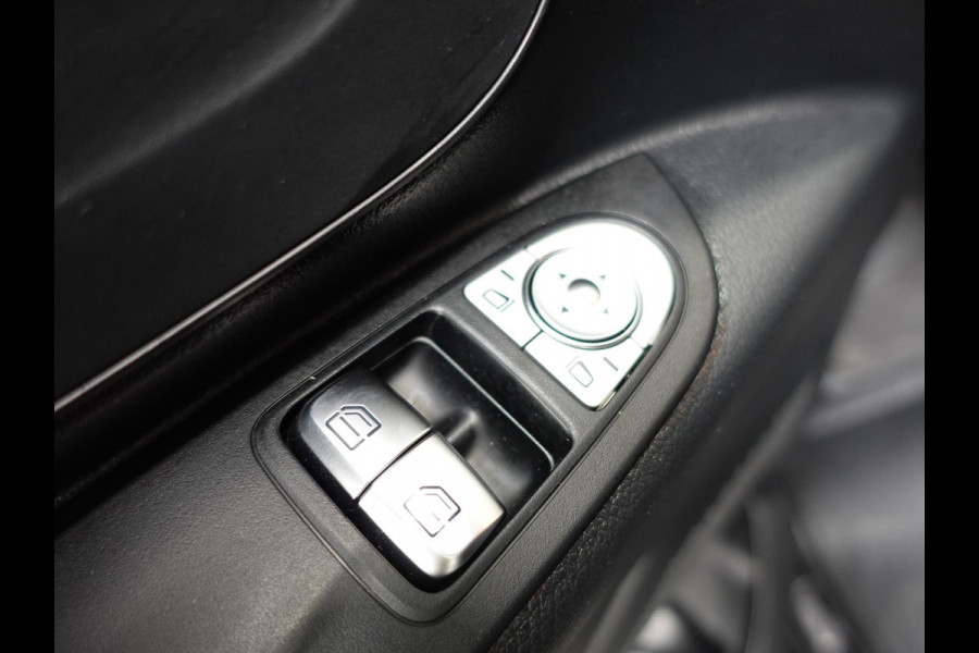 Mercedes-Benz Vito 114 CDI Automaat L2H1 Lang Navigatie Camera Cruise control Trekhaak Airco Euro6
