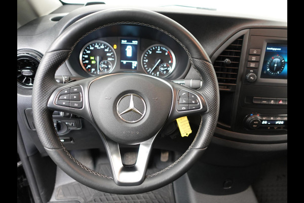 Mercedes-Benz Vito 114 CDI Automaat L2H1 Lang Navigatie Camera Cruise control Trekhaak Airco Euro6