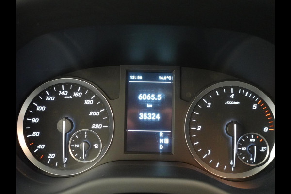 Mercedes-Benz Vito 114 CDI Automaat L2H1 Lang Navigatie Camera Cruise control Trekhaak Airco Euro6