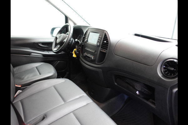 Mercedes-Benz Vito 114 CDI Automaat L2H1 Lang Navigatie Camera Cruise control Trekhaak Airco Euro6