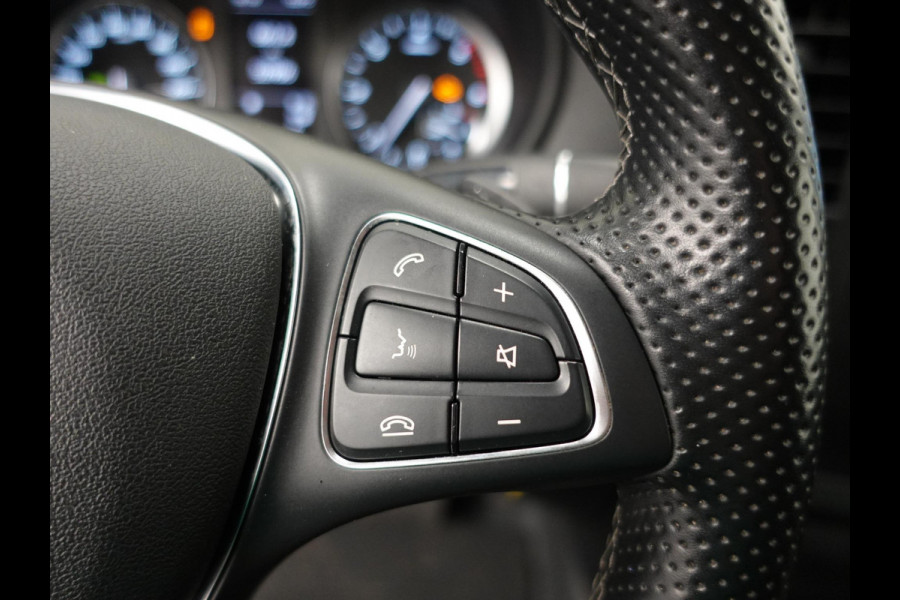 Mercedes-Benz Vito 114 CDI Lang Automaat Navigatie Airco Bluetooth Camera Trekhaak Mercedes-Benz Vito 114 CDI Lang Automaat Navigatie Airco Bluetooth Camera Trekhaak