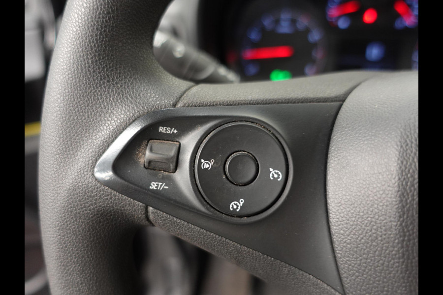 Opel Combo 1.5D L1H1 Edition 3-zits Airco Navigatie  Trekhaak parkeersensoren