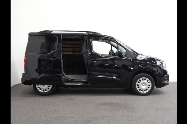 Opel Combo 1.5D L1H1 Edition 3-zits Airco Navigatie  Trekhaak parkeersensoren