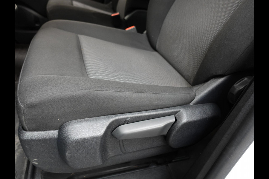 Opel Vivaro 2.0 CDTI L3H1 145PK Dubbele Cabine Edition Airco Navigatie Trekhaak Carplay