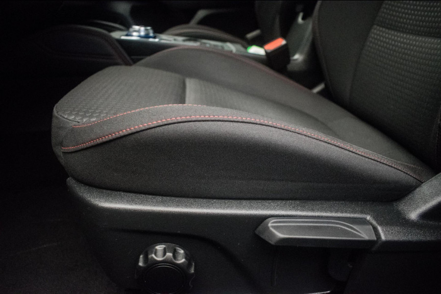 Ford Focus 1.5 150PK EcoBoost ST Line Automaat [ Bang & Olufsen Camera Carplay Adaptive Cruise Control ]