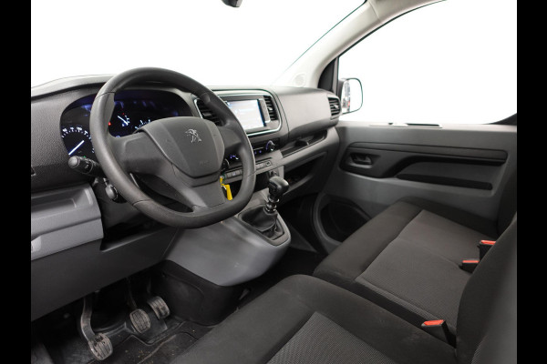 Peugeot Expert 100pk L2H1 Premium Apple Carplay / Android Auto Cruise control Airco DAB+ 3zits Lichtmetalen velgen Peugeot Expert 100pk L2H1 Premium Apple Carplay / Android Auto Cruise control Airco DAB+ 3zits Lichtmetalen velgen