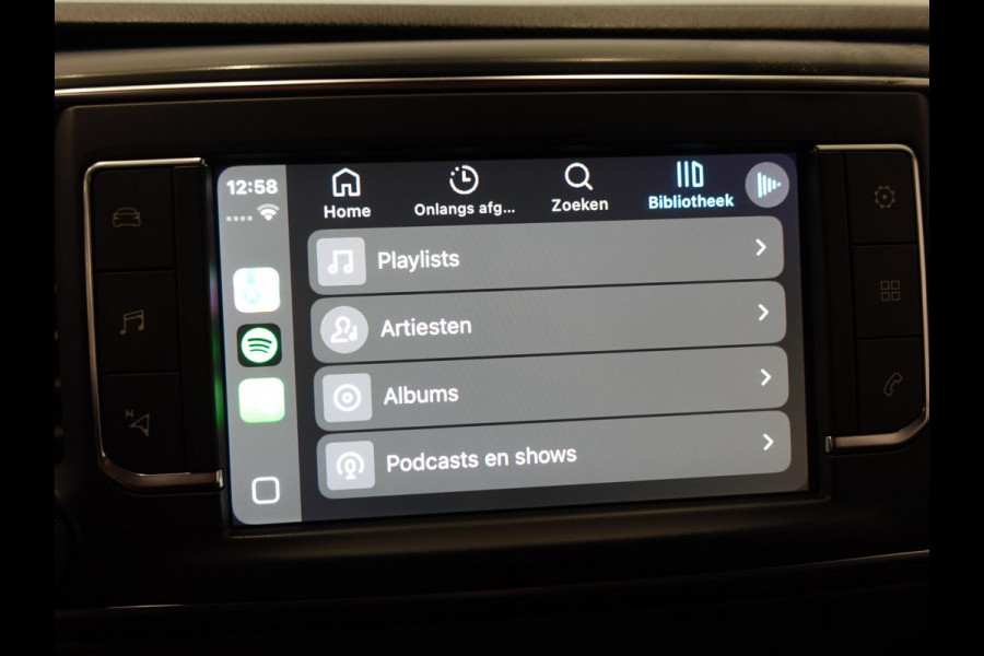 Peugeot Expert 100pk L2H1 Premium Apple Carplay / Android Auto Cruise control Airco DAB+ 3zits Lichtmetalen velgen Peugeot Expert 100pk L2H1 Premium Apple Carplay / Android Auto Cruise control Airco DAB+ 3zits Lichtmetalen velgen