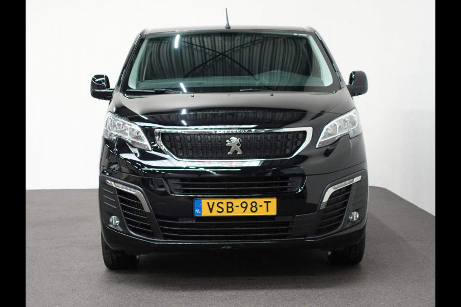 Peugeot Expert 100pk L2H1 Premium Apple Carplay / Android Auto Cruise control Airco DAB+ 3zits Lichtmetalen velgen Peugeot Expert 100pk L2H1 Premium Apple Carplay / Android Auto Cruise control Airco DAB+ 3zits Lichtmetalen velgen