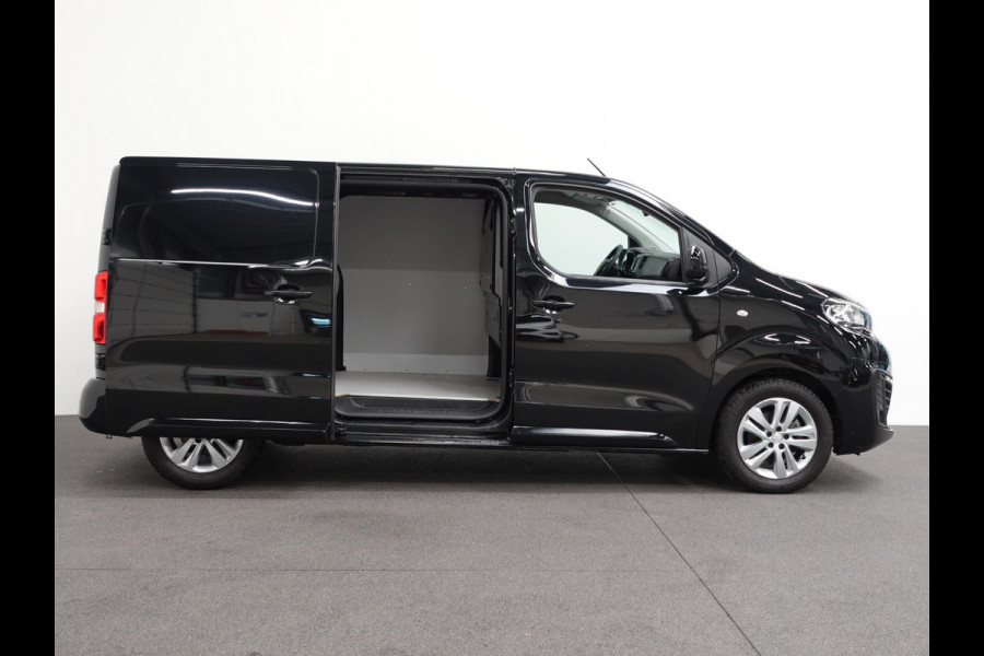 Peugeot Expert 100pk L2H1 Premium Apple Carplay / Android Auto Cruise control Airco DAB+ 3zits Lichtmetalen velgen Peugeot Expert 100pk L2H1 Premium Apple Carplay / Android Auto Cruise control Airco DAB+ 3zits Lichtmetalen velgen