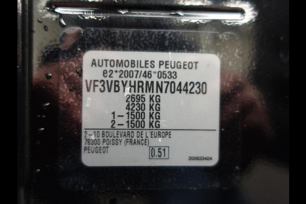 Peugeot Expert 100pk L2H1 Premium Apple Carplay / Android Auto Cruise control Airco DAB+ 3zits Lichtmetalen velgen Peugeot Expert 100pk L2H1 Premium Apple Carplay / Android Auto Cruise control Airco DAB+ 3zits Lichtmetalen velgen