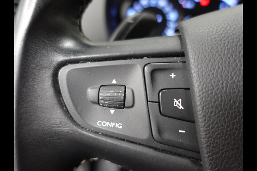 Peugeot Expert 180pk Automaat Long L3 Premium Airco Cruise  Navigatie Carplay Trekhaak 3-Zits Peugeot Expert 180pk Automaat Long L3 Premium Airco Cruise  Navigatie Carplay Trekhaak 3-Zits