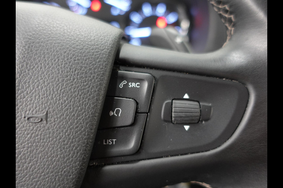 Peugeot Expert 180pk Automaat Long L3 Premium Airco Cruise  Navigatie Carplay Trekhaak 3-Zits Peugeot Expert 180pk Automaat Long L3 Premium Airco Cruise  Navigatie Carplay Trekhaak 3-Zits