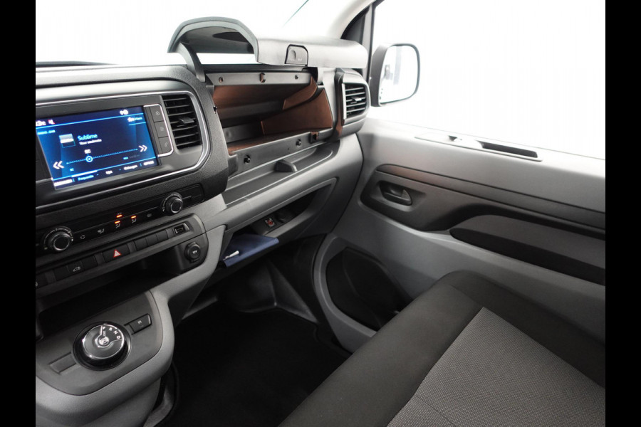 Peugeot Expert 180pk Automaat Long L3 Premium Airco Cruise  Navigatie Carplay Trekhaak 3-Zits Peugeot Expert 180pk Automaat Long L3 Premium Airco Cruise  Navigatie Carplay Trekhaak 3-Zits
